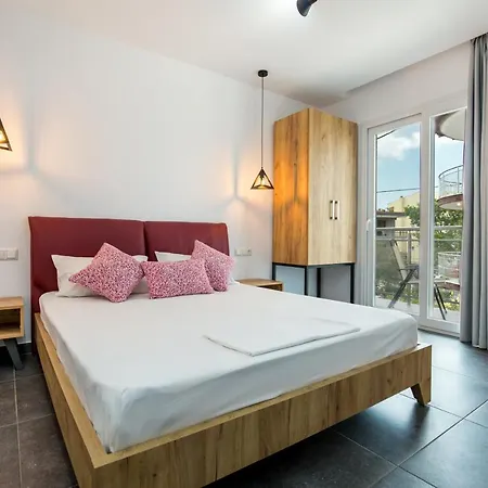 Linden Apartment